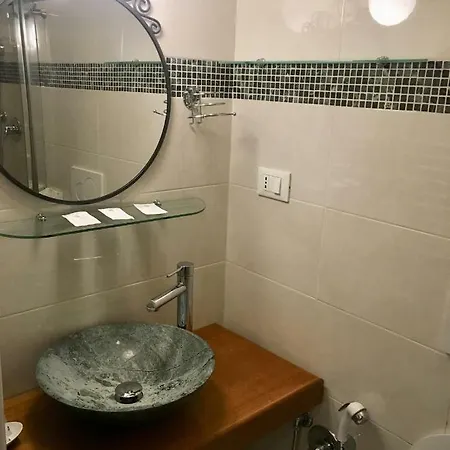 Holidays Гостевой дом 2*
